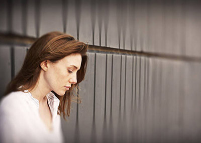 Restore Troubled Teens: Adolescent from Greenfield , WI sad exploring support from treatment program